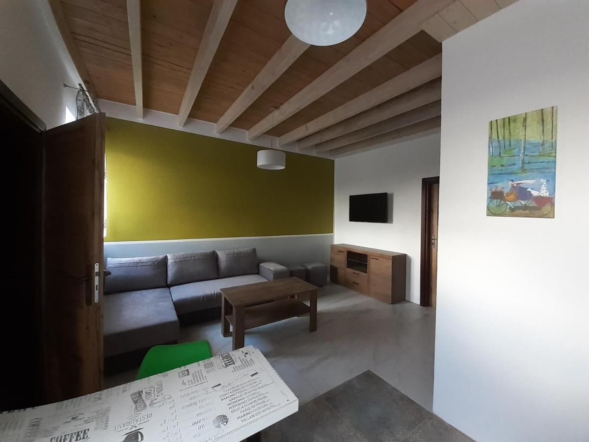 Apartamenty Roza Wiatrow Solec-Zdroj Bagian luar foto